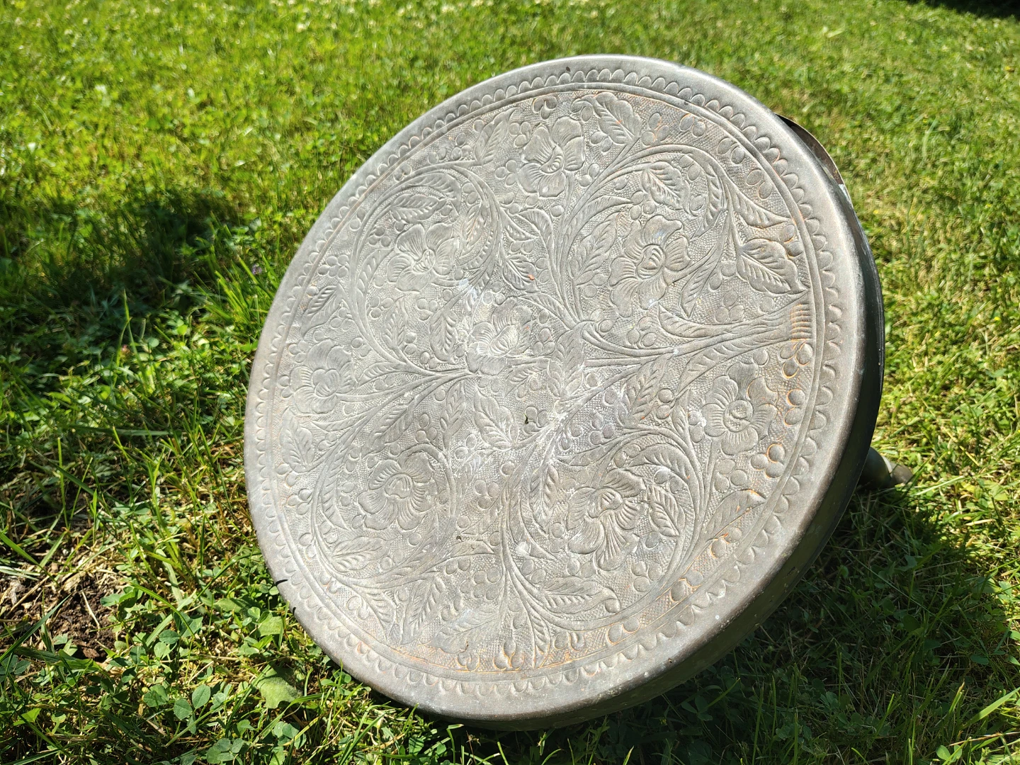 Ornate Metal Trivet Stand/ Garden Accent - photo 2