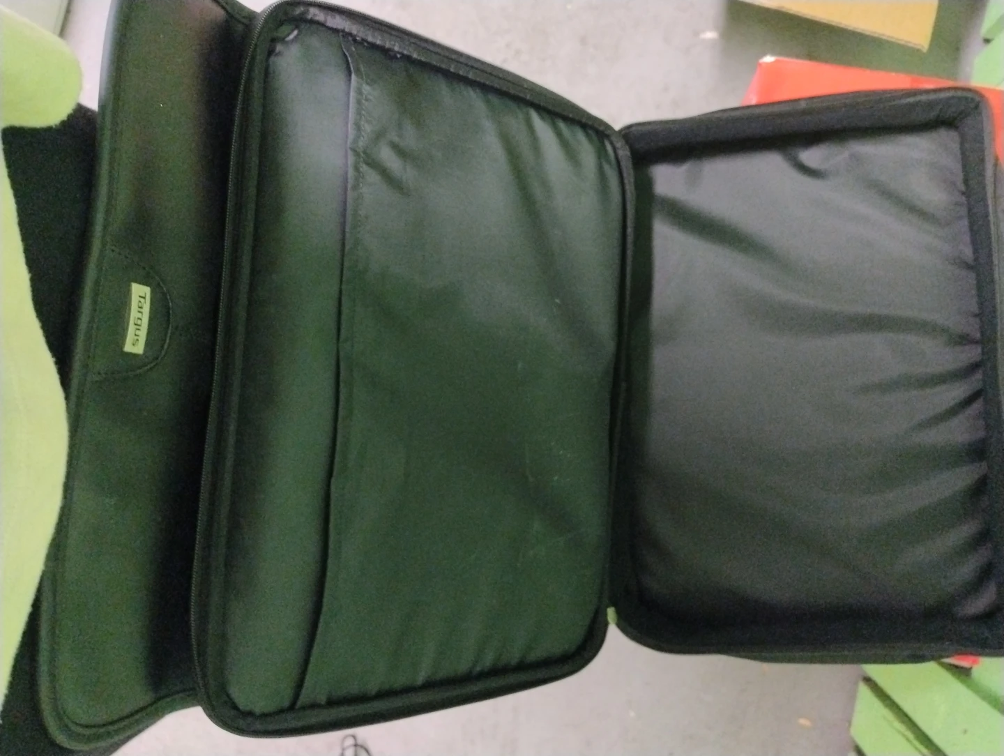 Targus Laptop Bag - photo 2