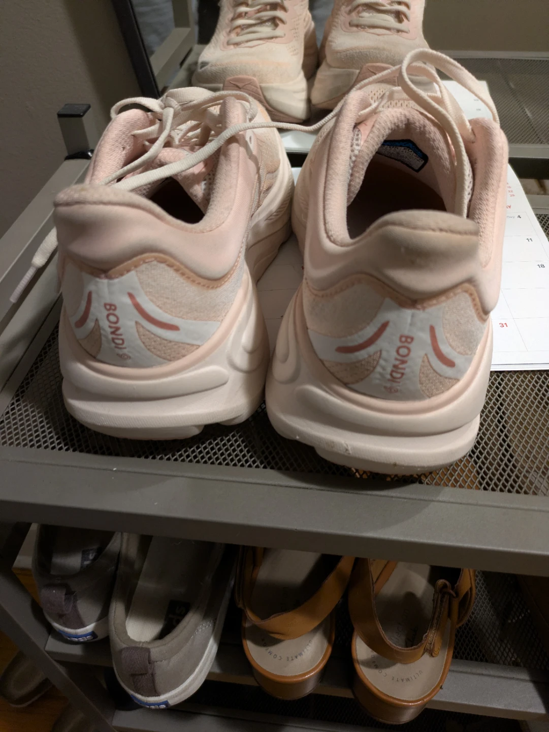 Hoka Bondi 8 Women's Running Shoes - Pink - photo 2