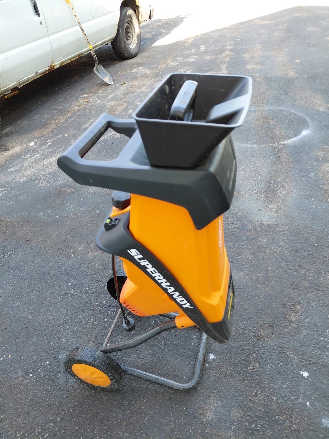 SUPERHANDY Electric Chipper Shredder