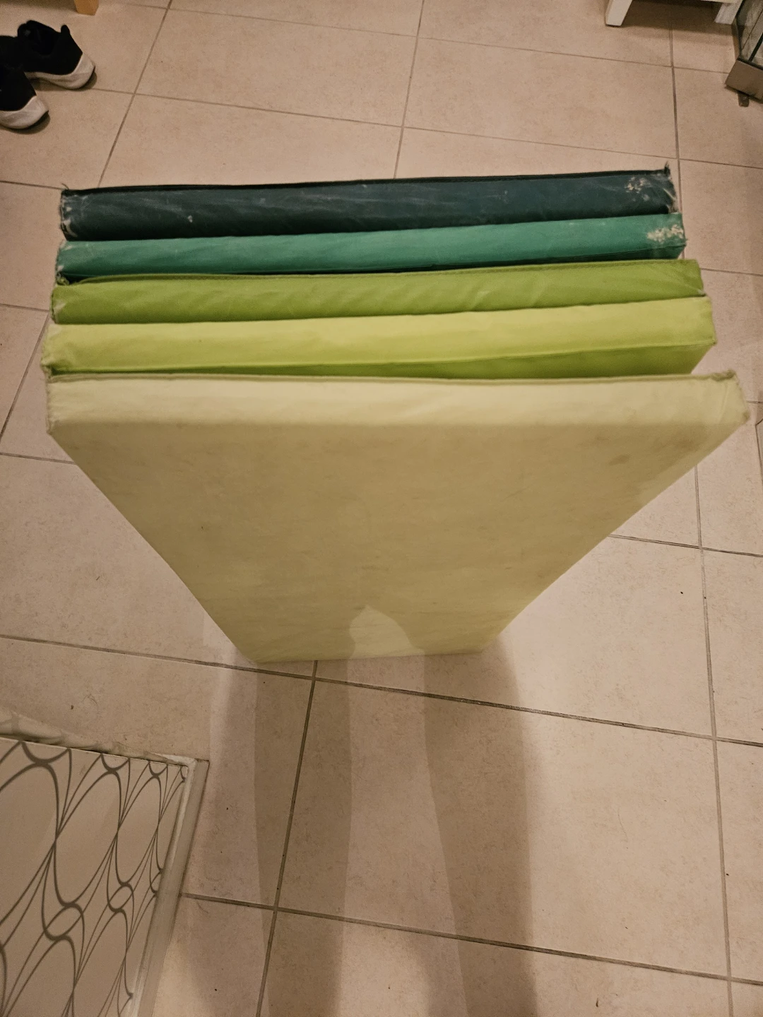 Green IKEA play mat - photo 2