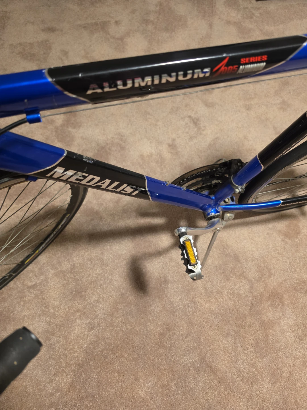 Medalist Aluminum Road Bike, Shimano Gears, Ready to Ride - photo 5