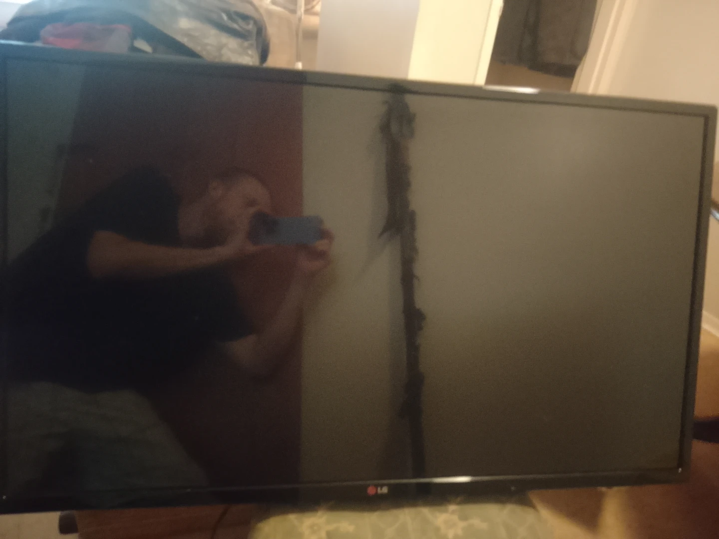 LG Television 42"