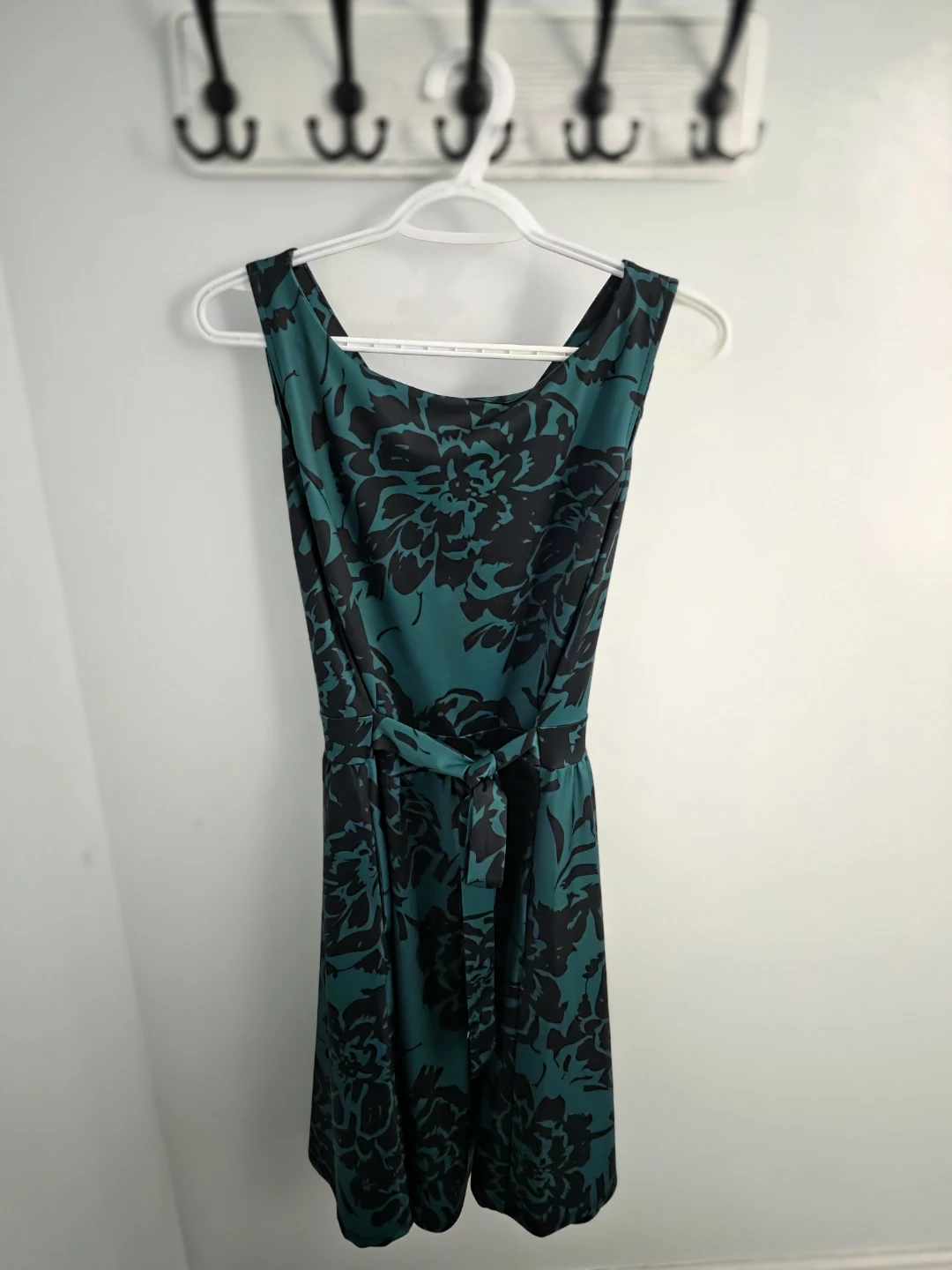 Green Garden Dress (Size Large) - photo 2