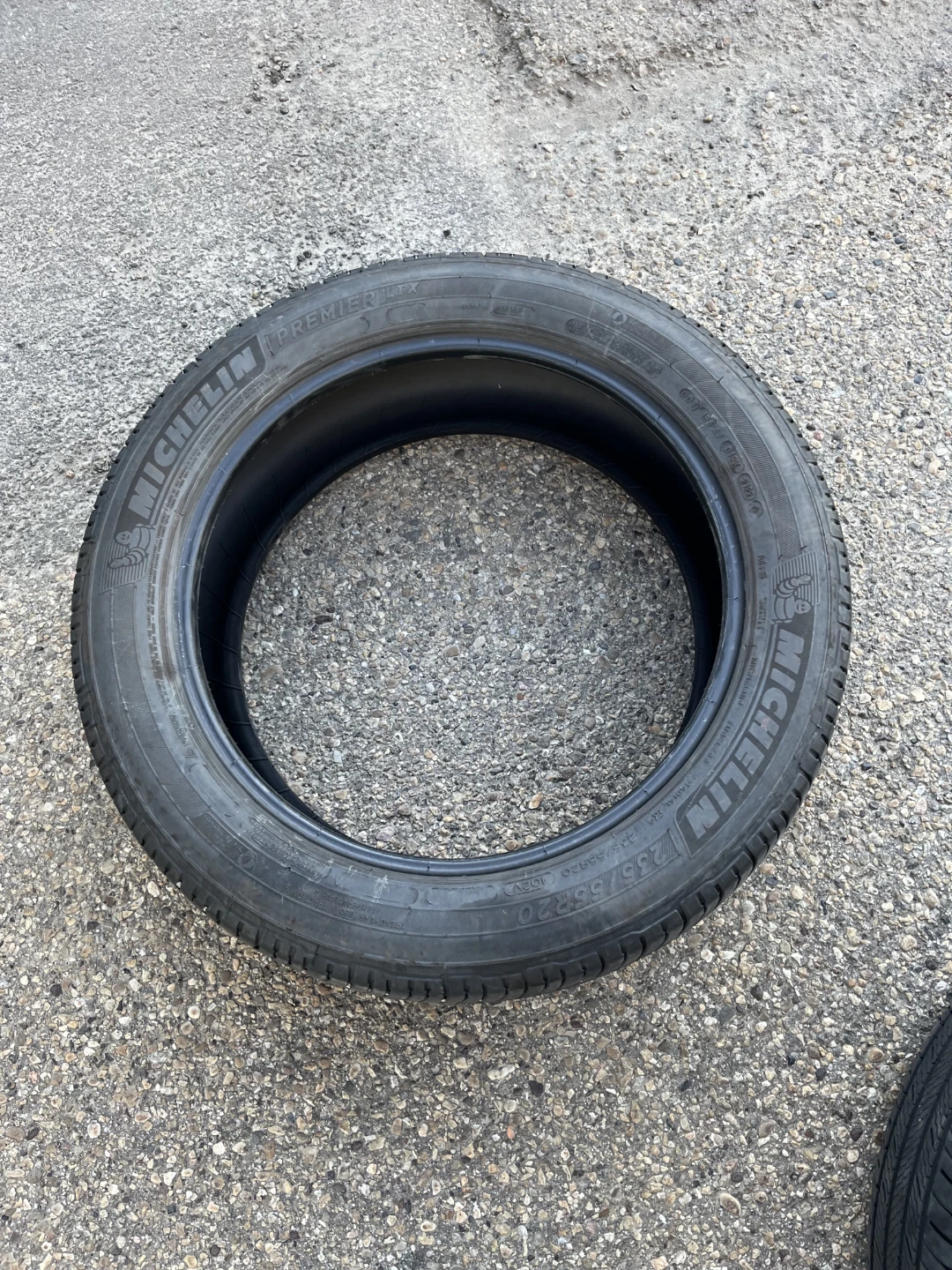 Michelin Premier LTX 235/55R20 Tires - photo 2