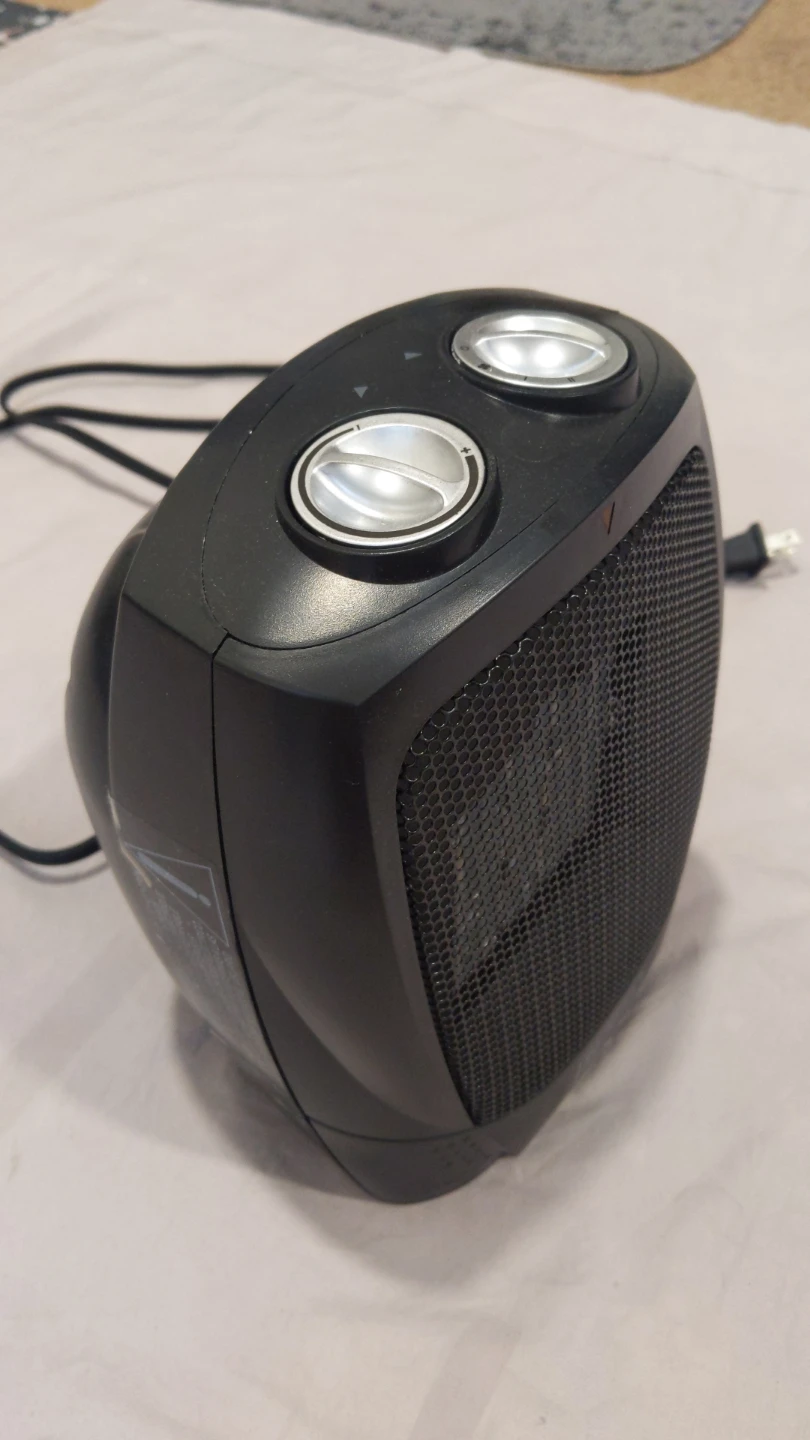 Black+Decker Ceramic Heater - photo 2