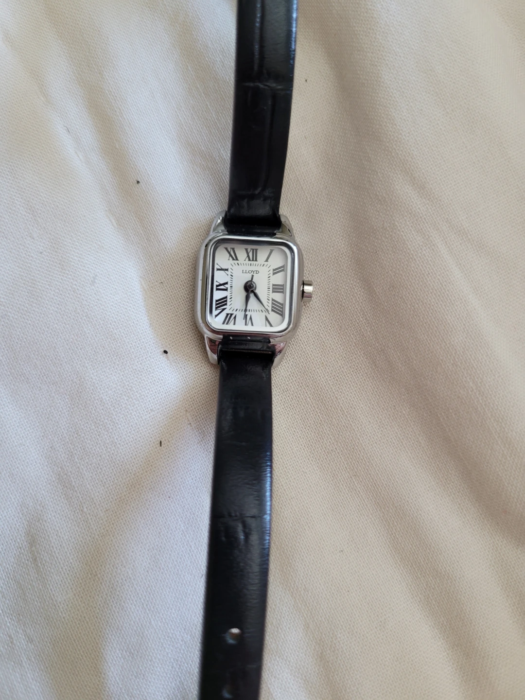 Lloyd Women's Square Face Watch