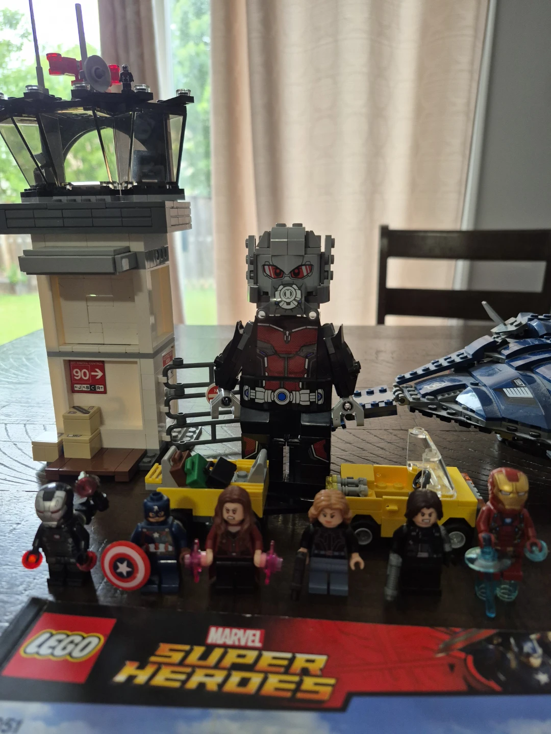 LEGO Marvel Super Heroes Avengers: Endgame Final Battle 76051 - photo 2