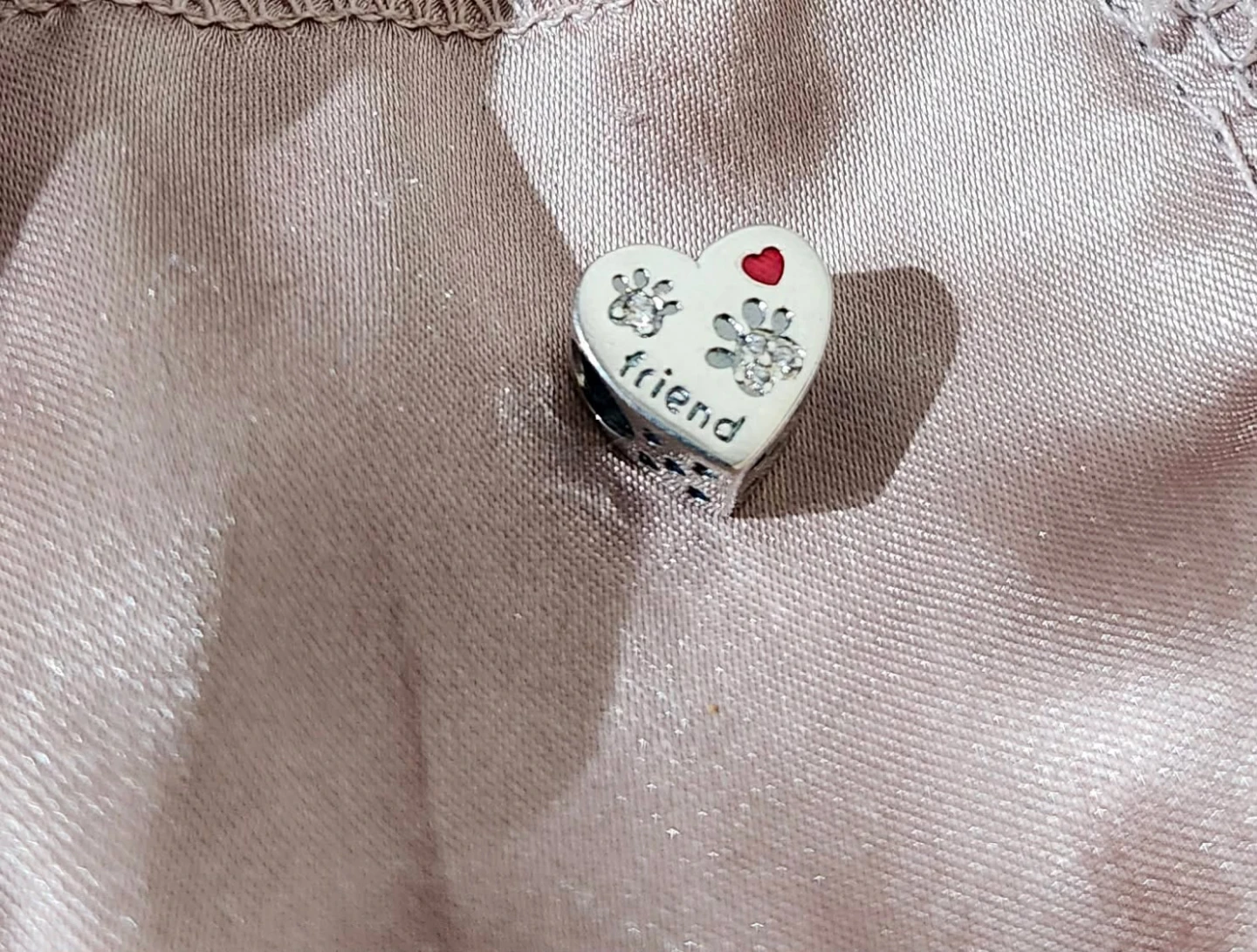 Heart Charm with Paw Prints and "friend" Text