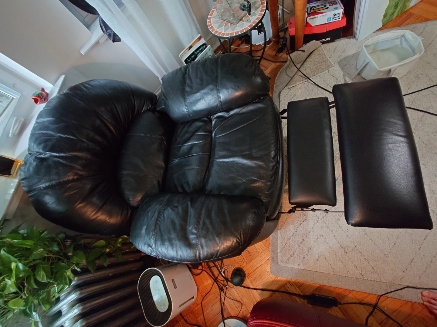 Leather Swivel Recliner - photo 3