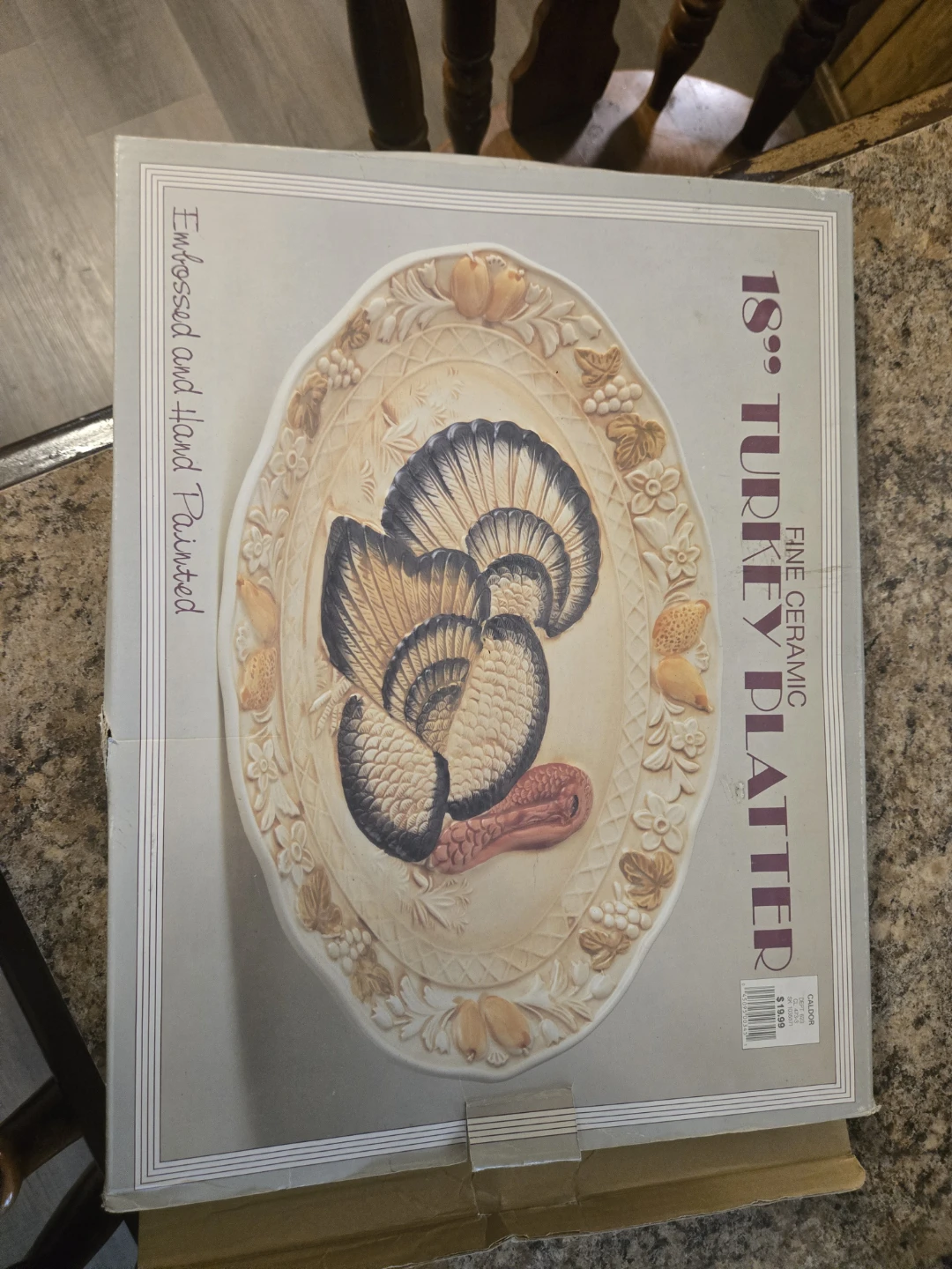 18" Fine Ceramic Embossed and Hand Painted Turkey Platter - photo 2