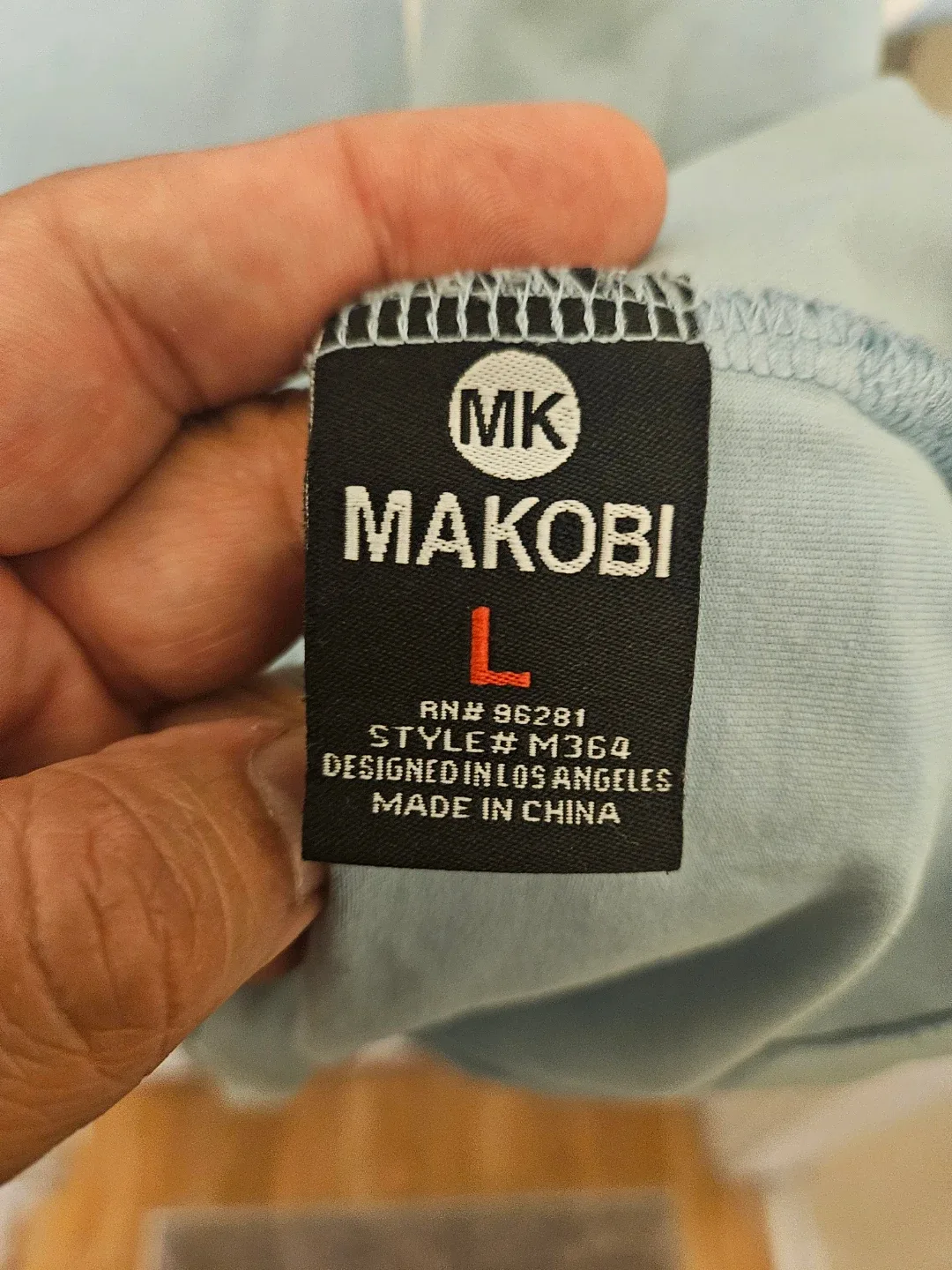 Makobi Men's Colorblock Zip Polo Shirt - Size L - photo 5