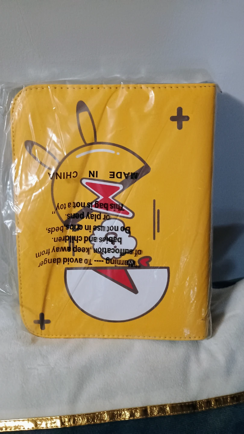 Pikachu Pokemon Card Binder - photo 2
