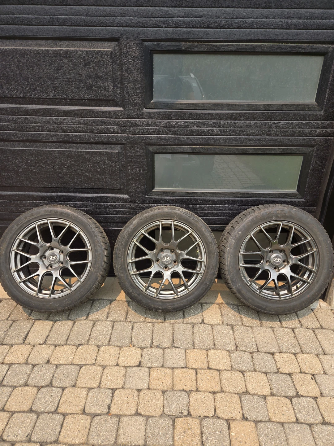 Hyundai Alloy Rims with Nexen Tires