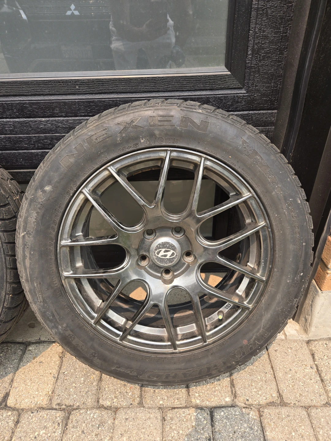 Hyundai Alloy Rims with Nexen Tires - photo 2