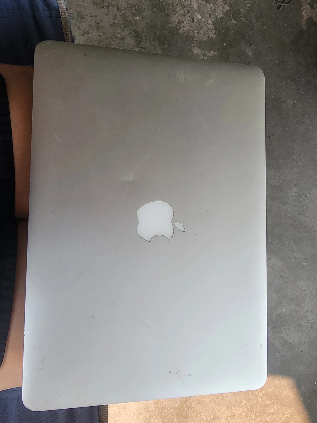 Apple MacBook Air Laptop - photo 2