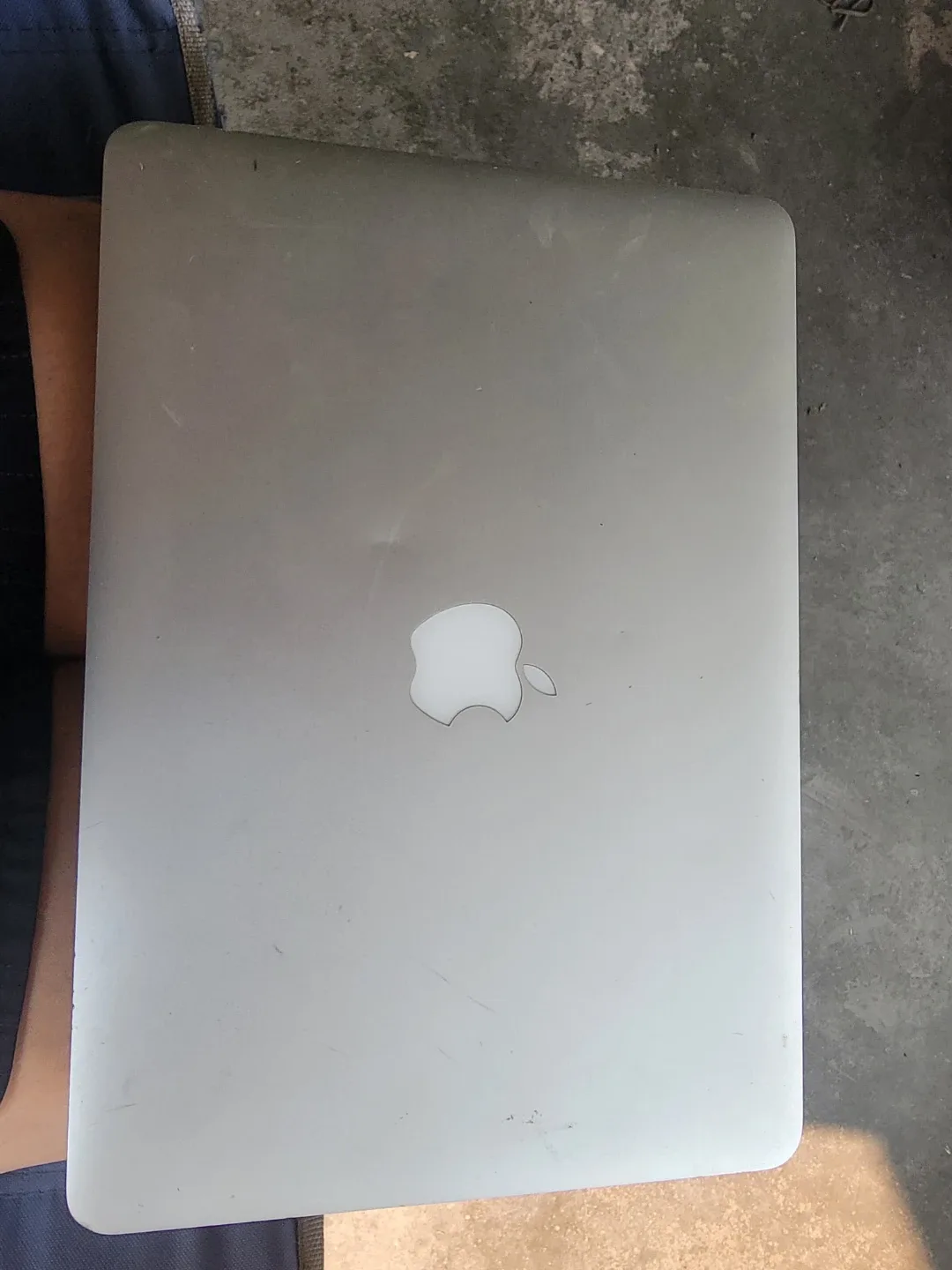 Apple MacBook Air Laptop - photo 2