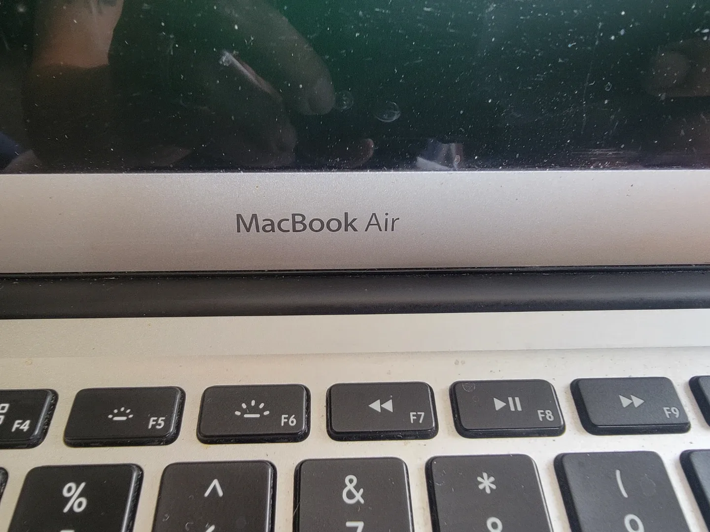 Apple MacBook Air Laptop - photo 3