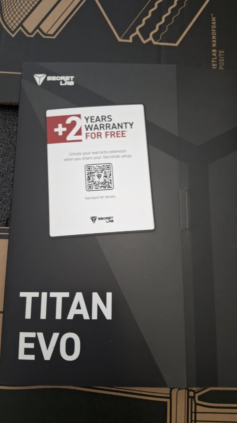 Brand New Secretlab TITAN Evo Regular - Pure Black - photo 4