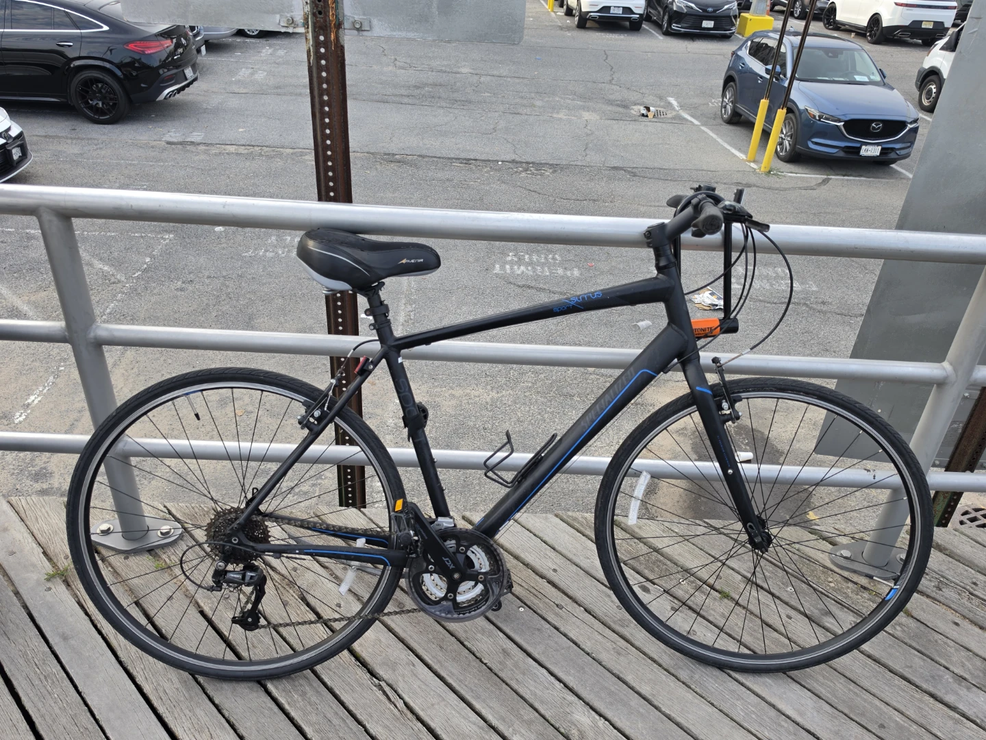 Specialized Sirrus Hybrid Bike