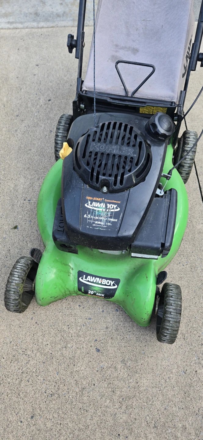 Self-propelled  20" Lawnmower with Kohler Engine - photo 2