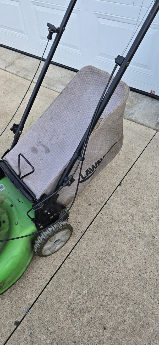 Self-propelled  20" Lawnmower with Kohler Engine - photo 3