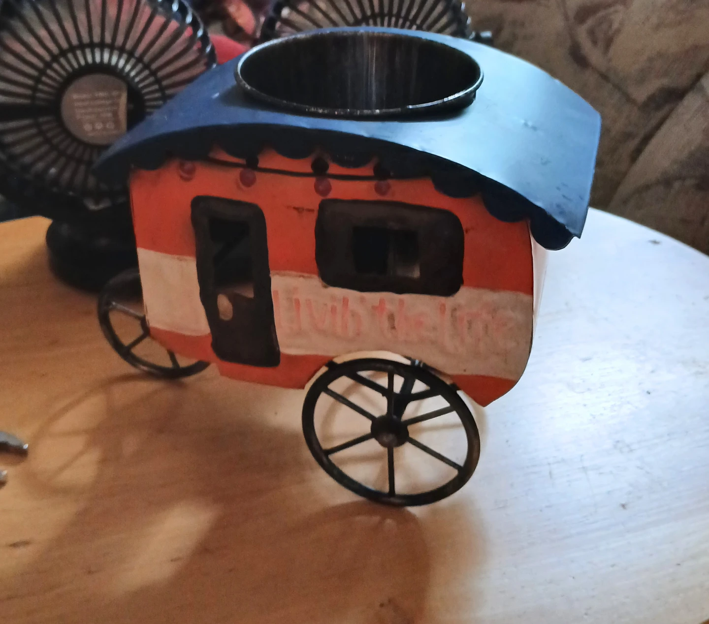 Decorative Metal Wagon Holder