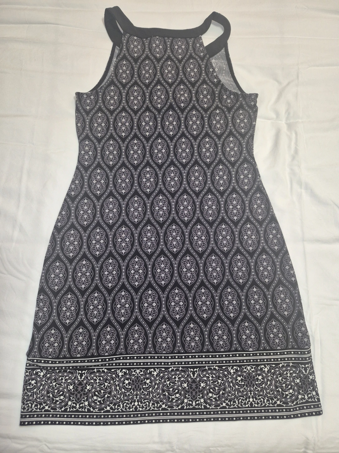 Chic Black and White Patterned Dress size M - photo 2