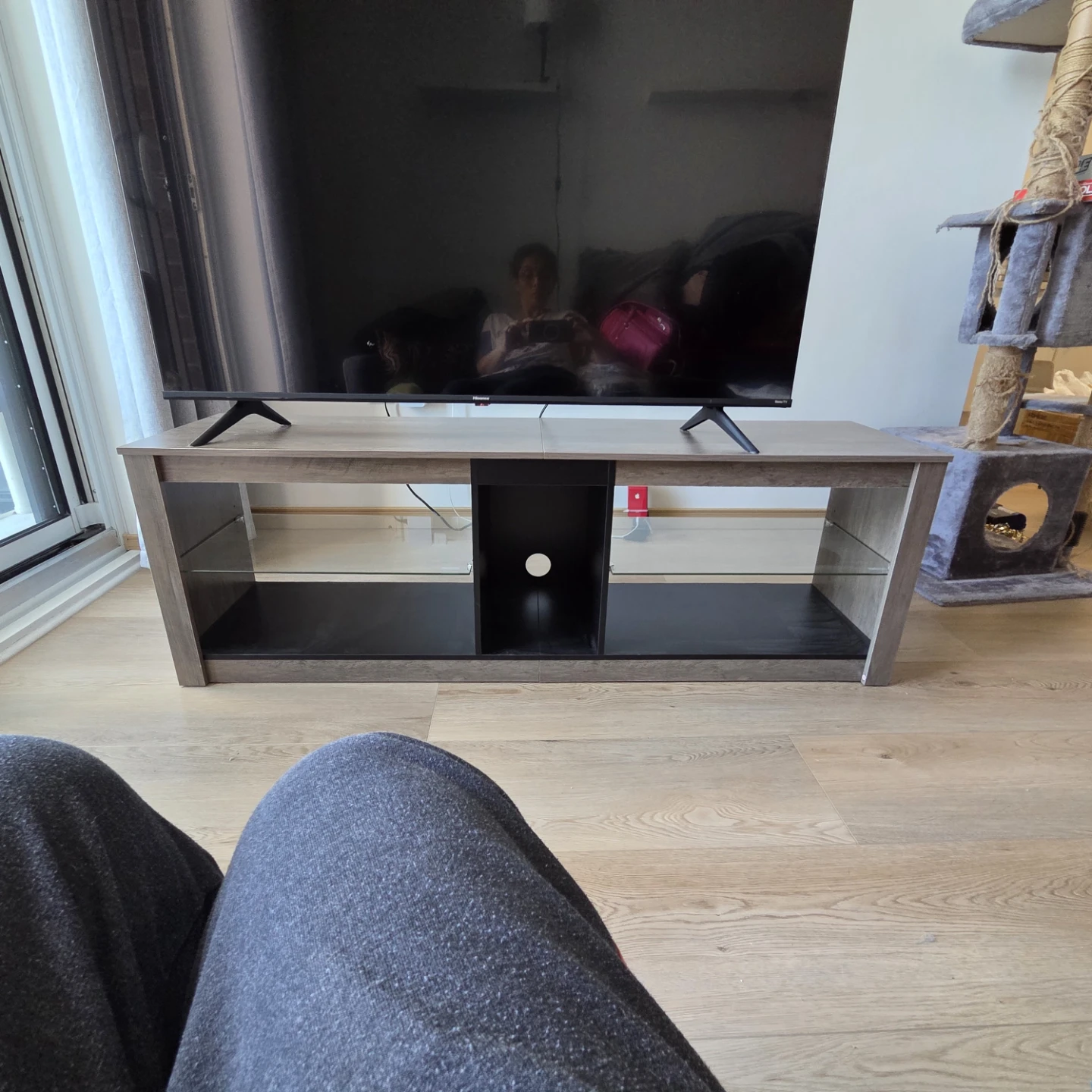 Hisense 50R63G Roku TV - photo 2