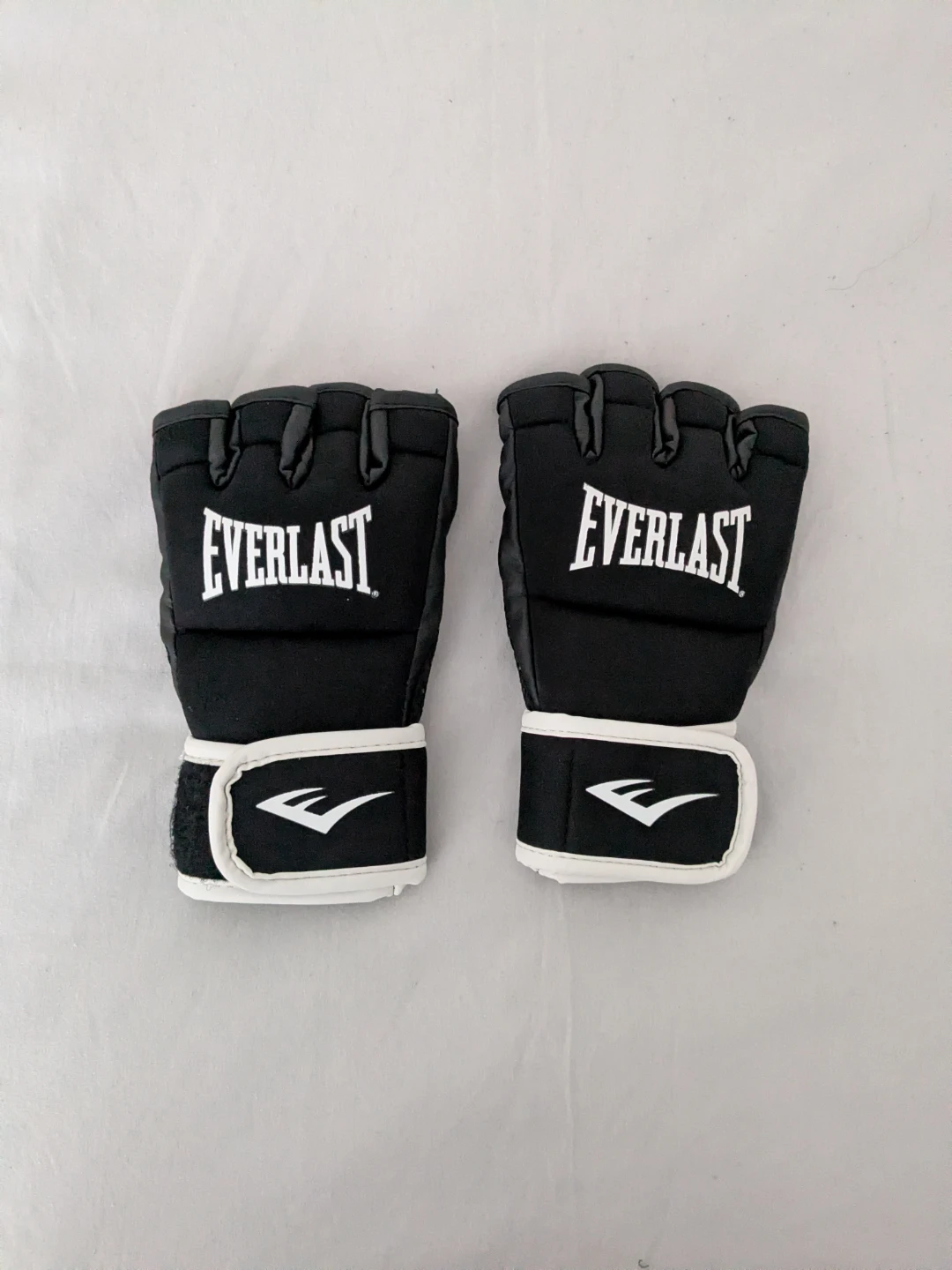 Everlast MMA Training Gloves