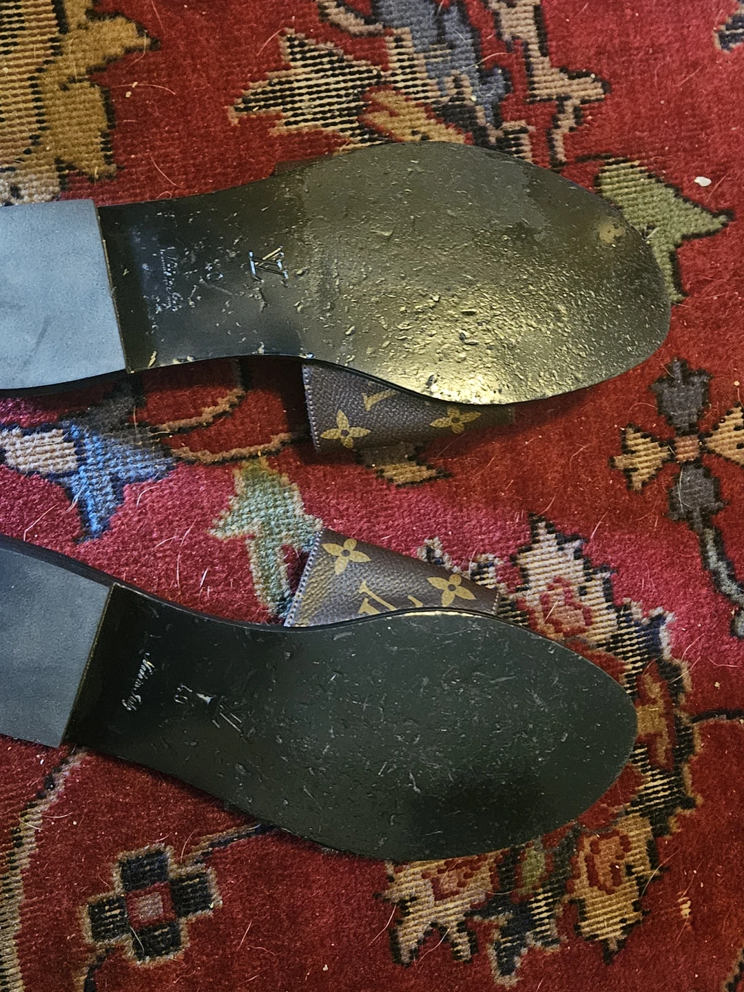 Louis Vuitton Monogram Slides - photo 3