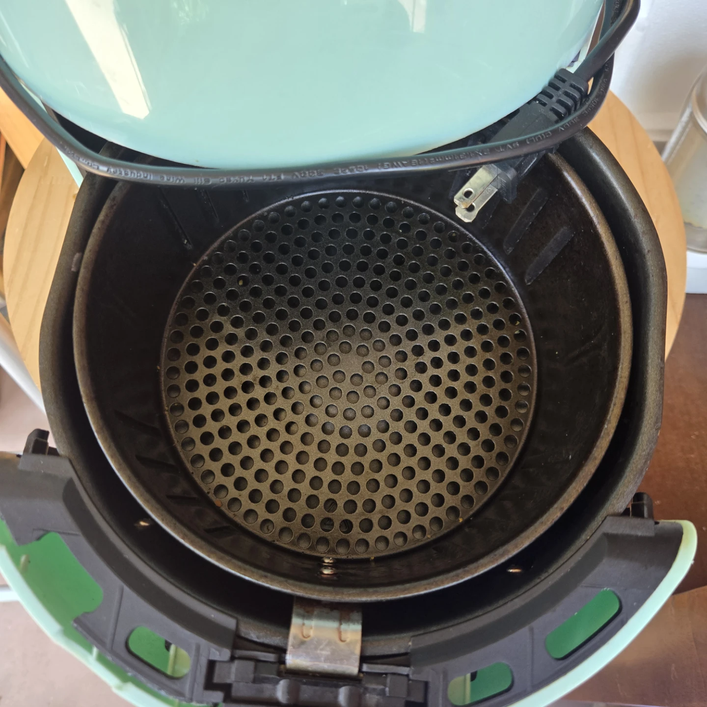 Dash Deluxe Electric Air Fryer + Oven Cooker 3 Quart Aqua - photo 2