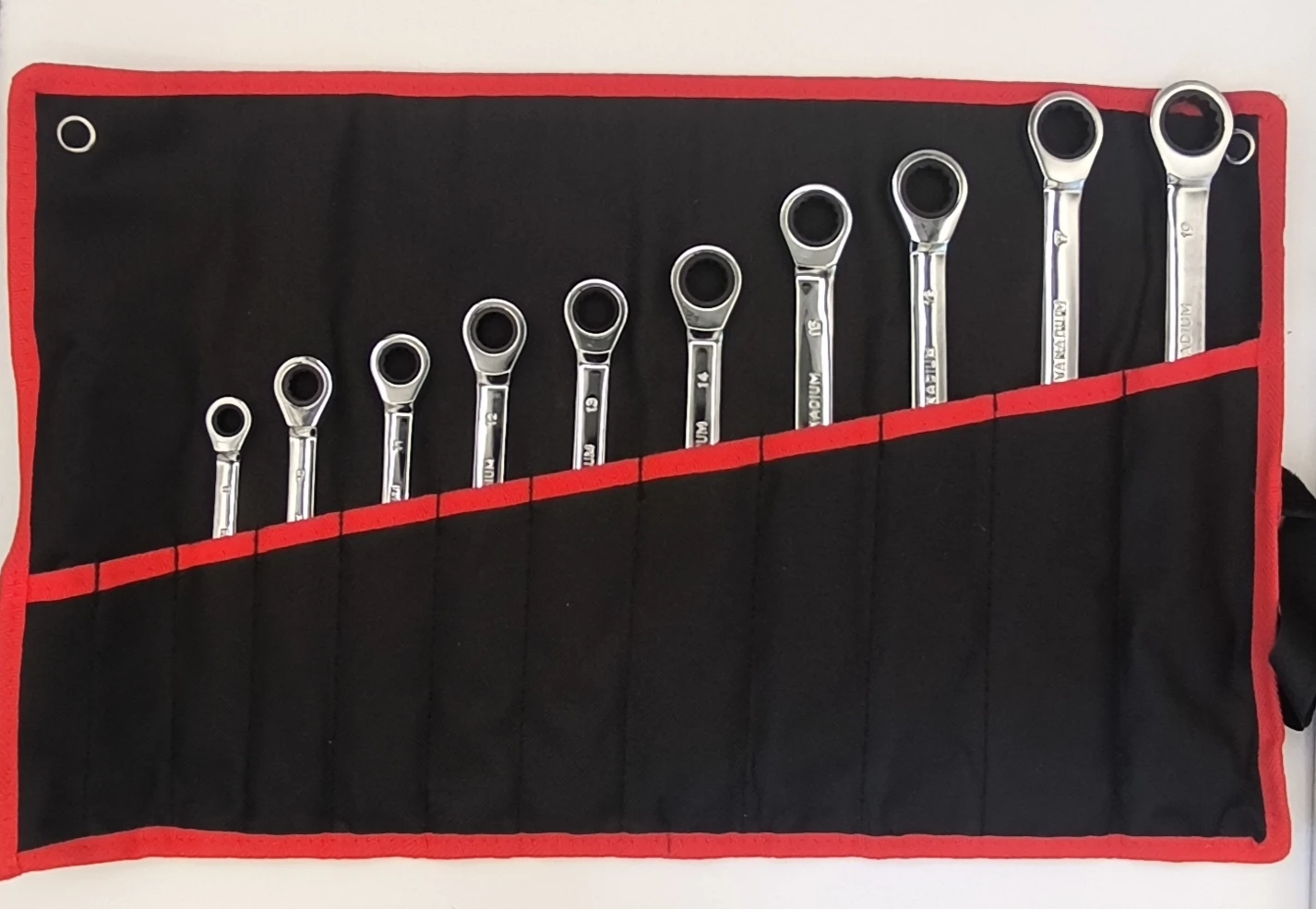 10-Piece Ratcheting Combination Wrench Set | Metric | CR-V Steel - photo 3