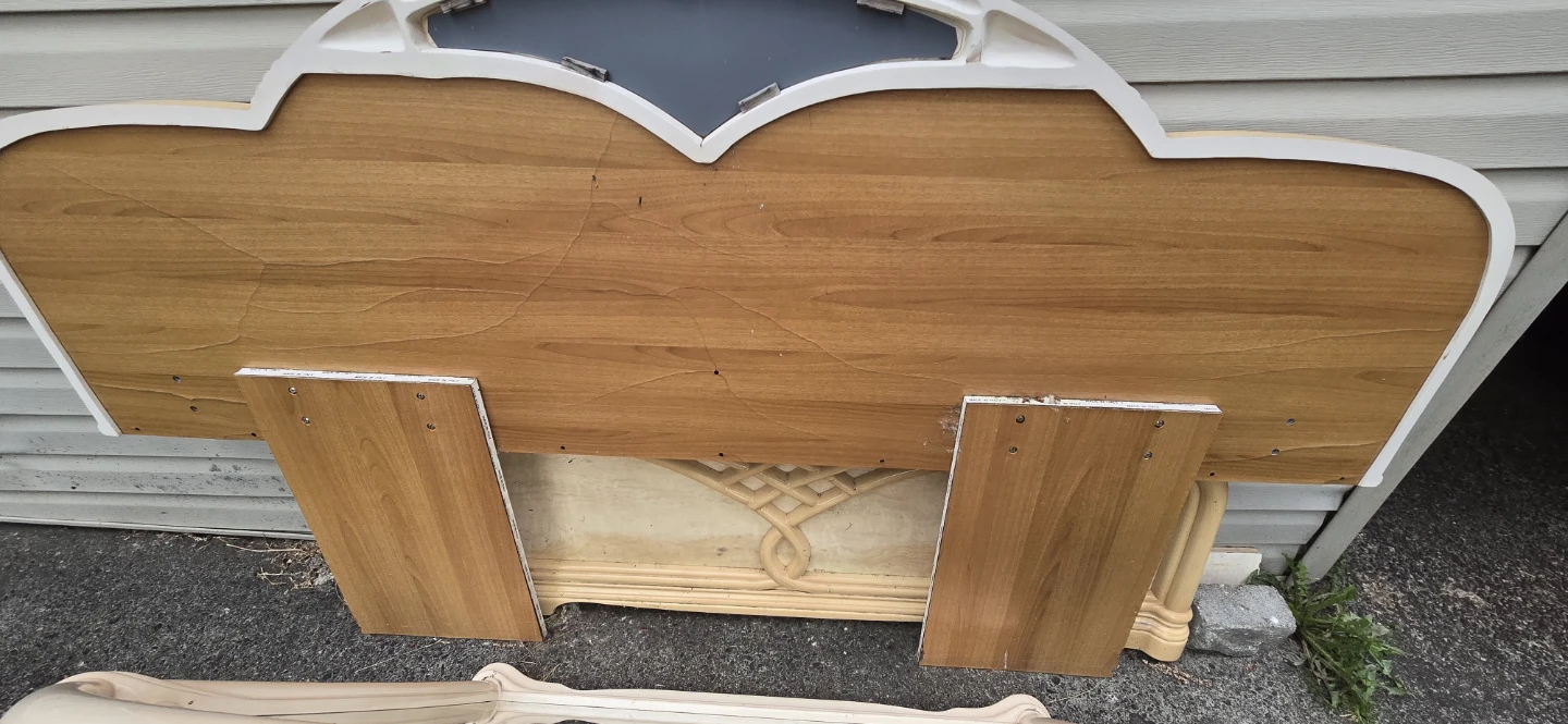 Queen size bedframe with intact mirror - photo 2