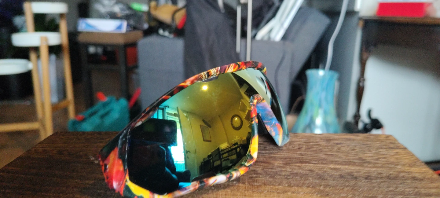 Sport Goggles with Colourful Print - photo 2
