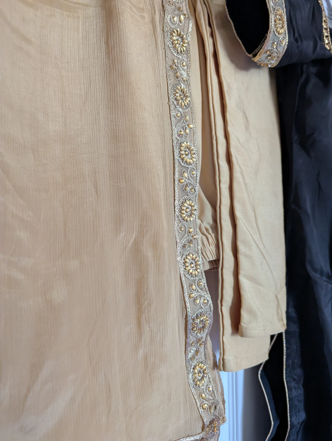Black & Gold Punjabi Suit - photo 3