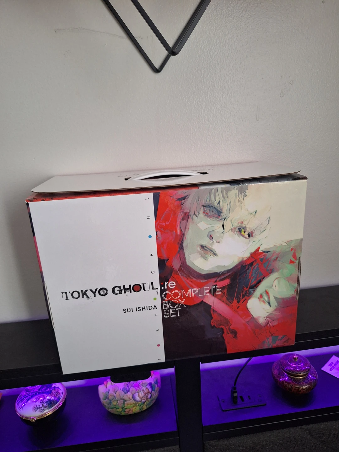 Tokyo Ghoul Complete Box Set - photo 5
