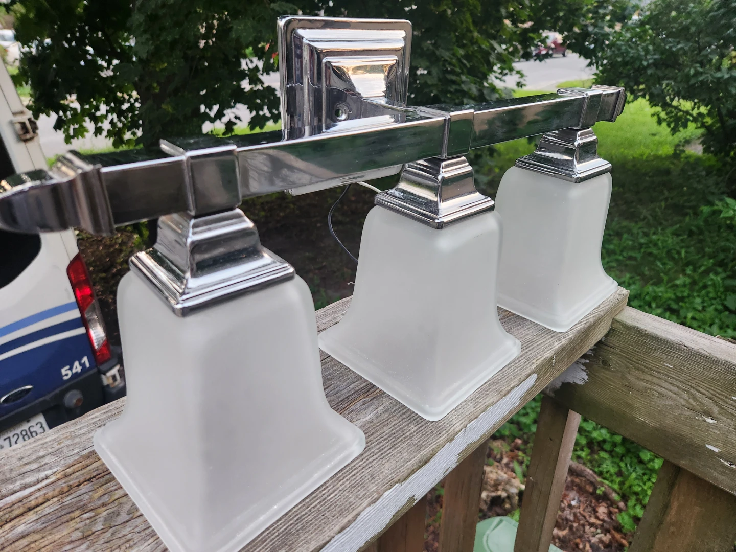3-Light Vanity Light Fixture