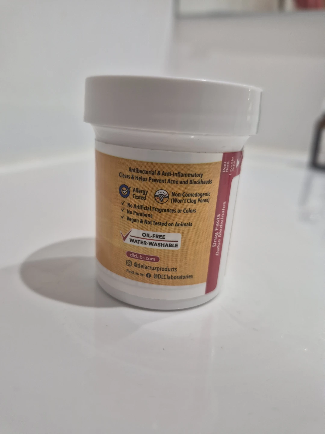 Acne Treatment Skincare Bundle - The Ordinary, Oxy, & De La Cruz - photo 3
