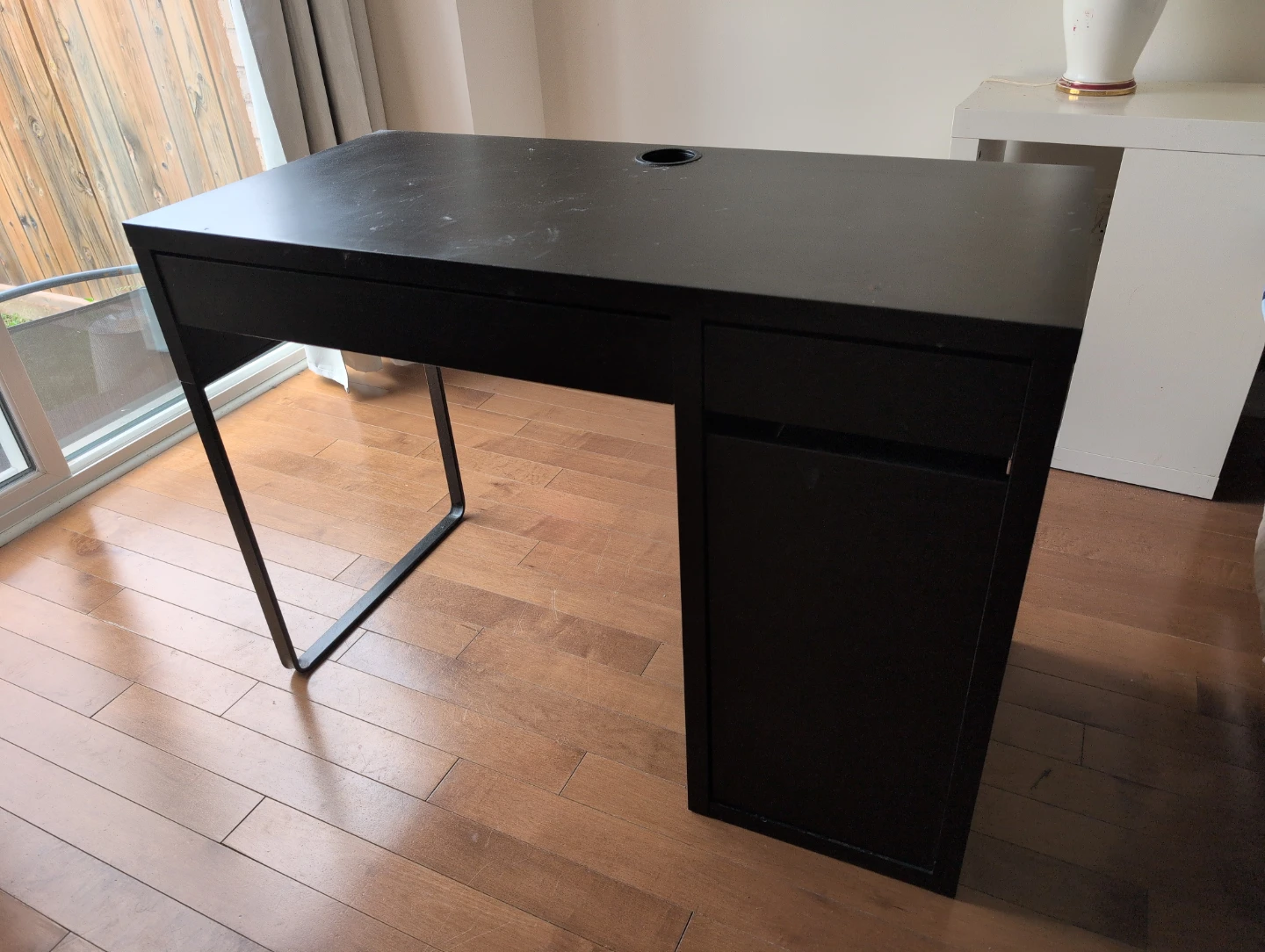 Black Desk with Drawer