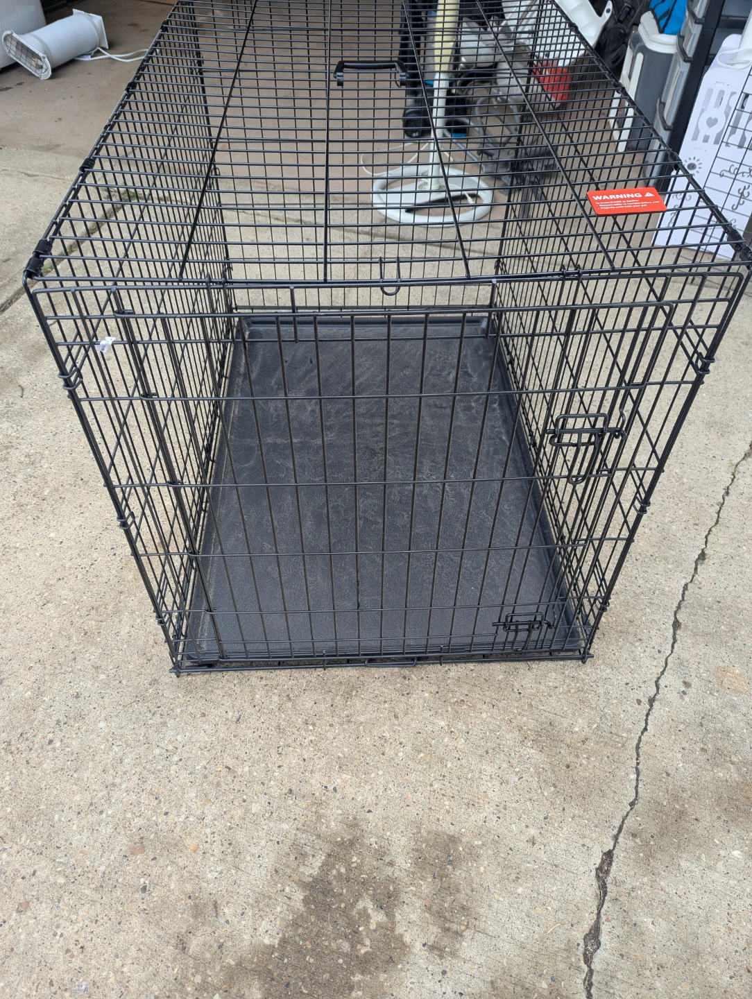 Wire Dog Crate with Black Tray- new - photo 3