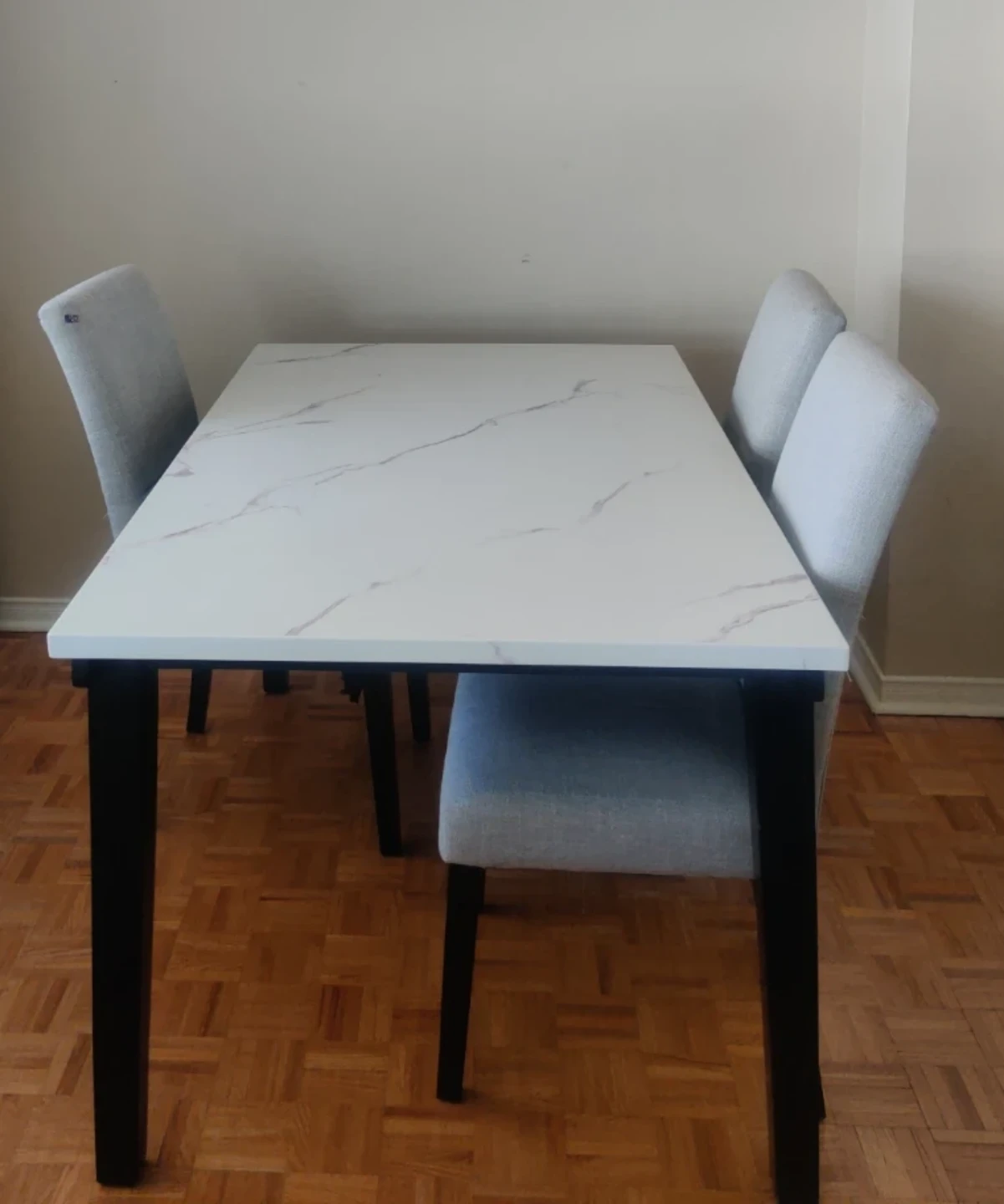 White Marble Dining Table with 4 Chairs