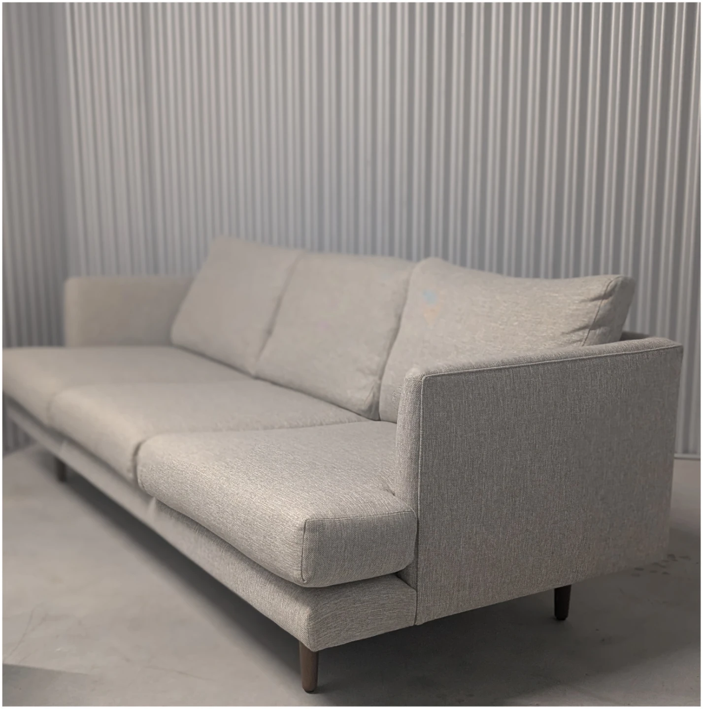 Article Sofa - photo 3