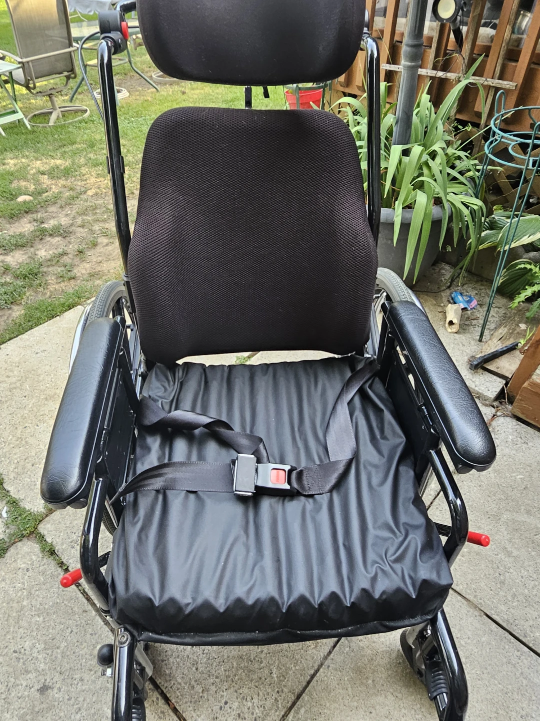 Maple leaf Wheelchair with Headrest - photo 2
