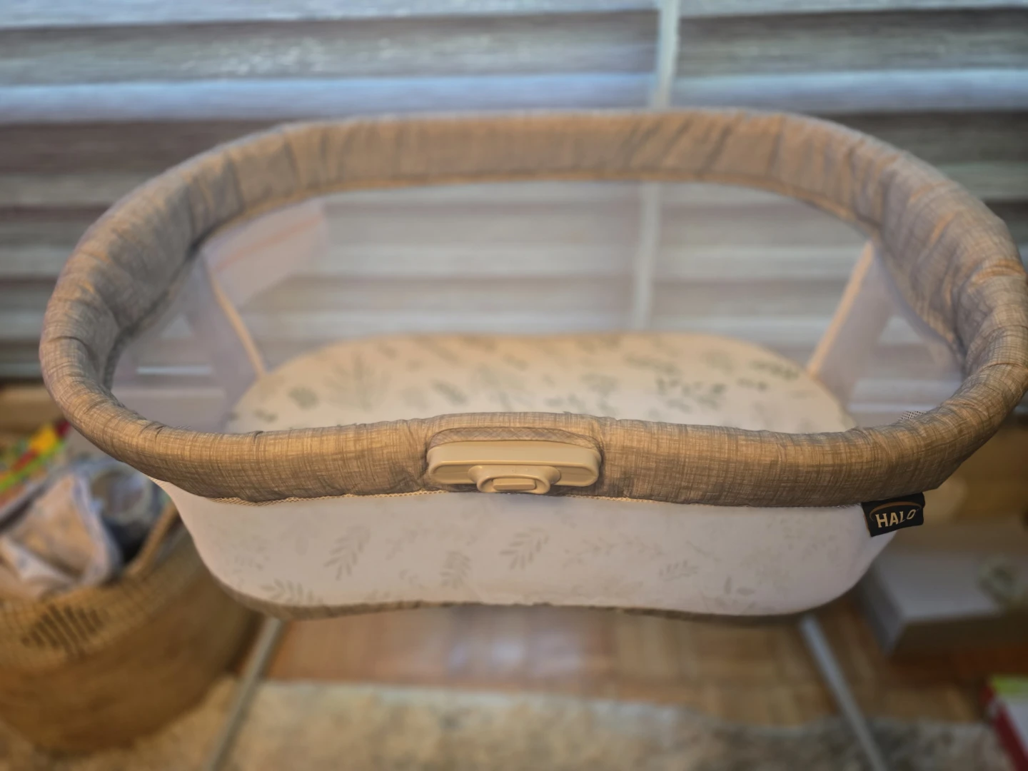 HALO bedside sleeper - photo 2