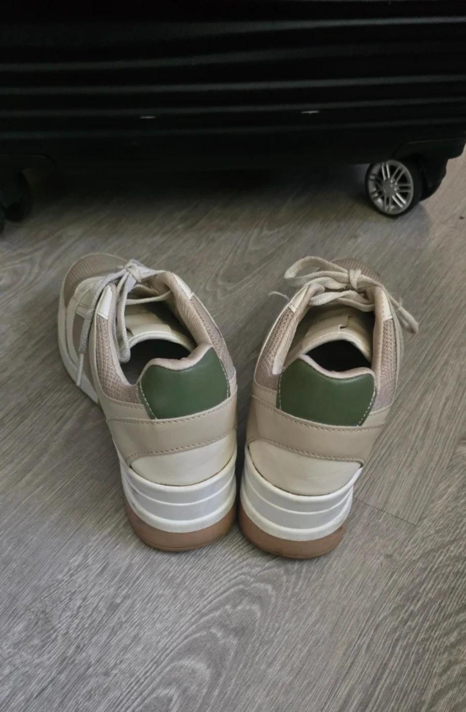 Women's Fashion Sneakers - photo 3