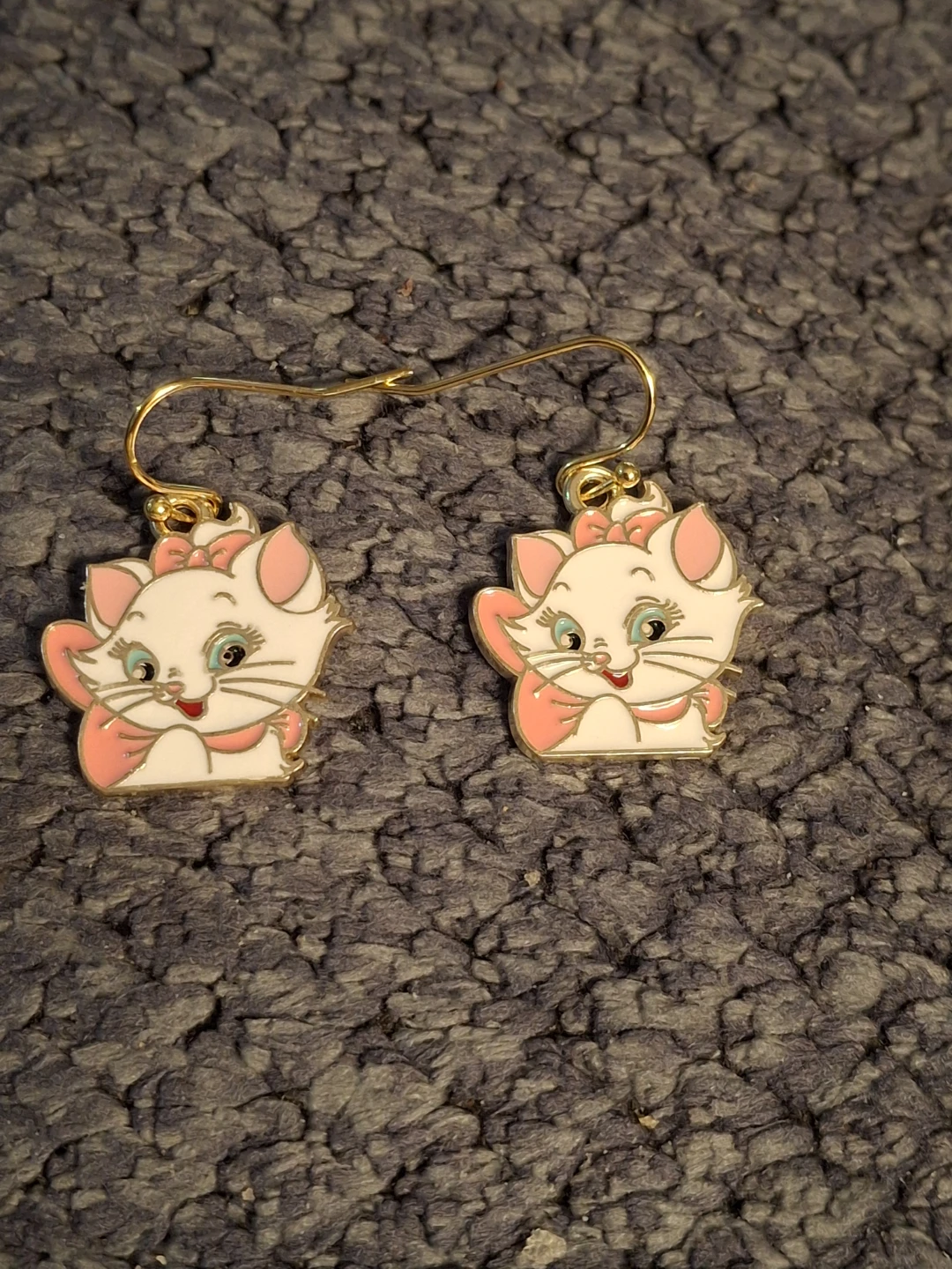Marie From the Aristocats Earrings