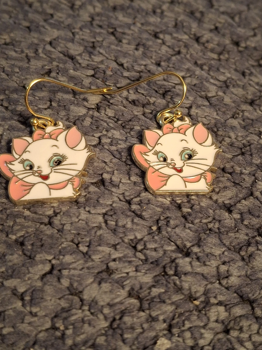 Marie From the Aristocats Earrings - photo 2