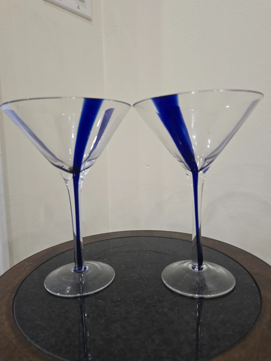 Set of 2 Martini Glasses with Blue Swirls
