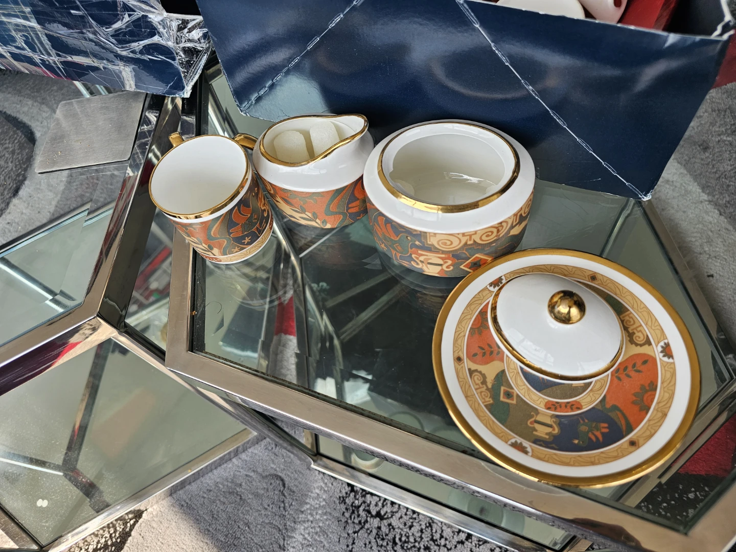 Vintage look Coffee/Tea set